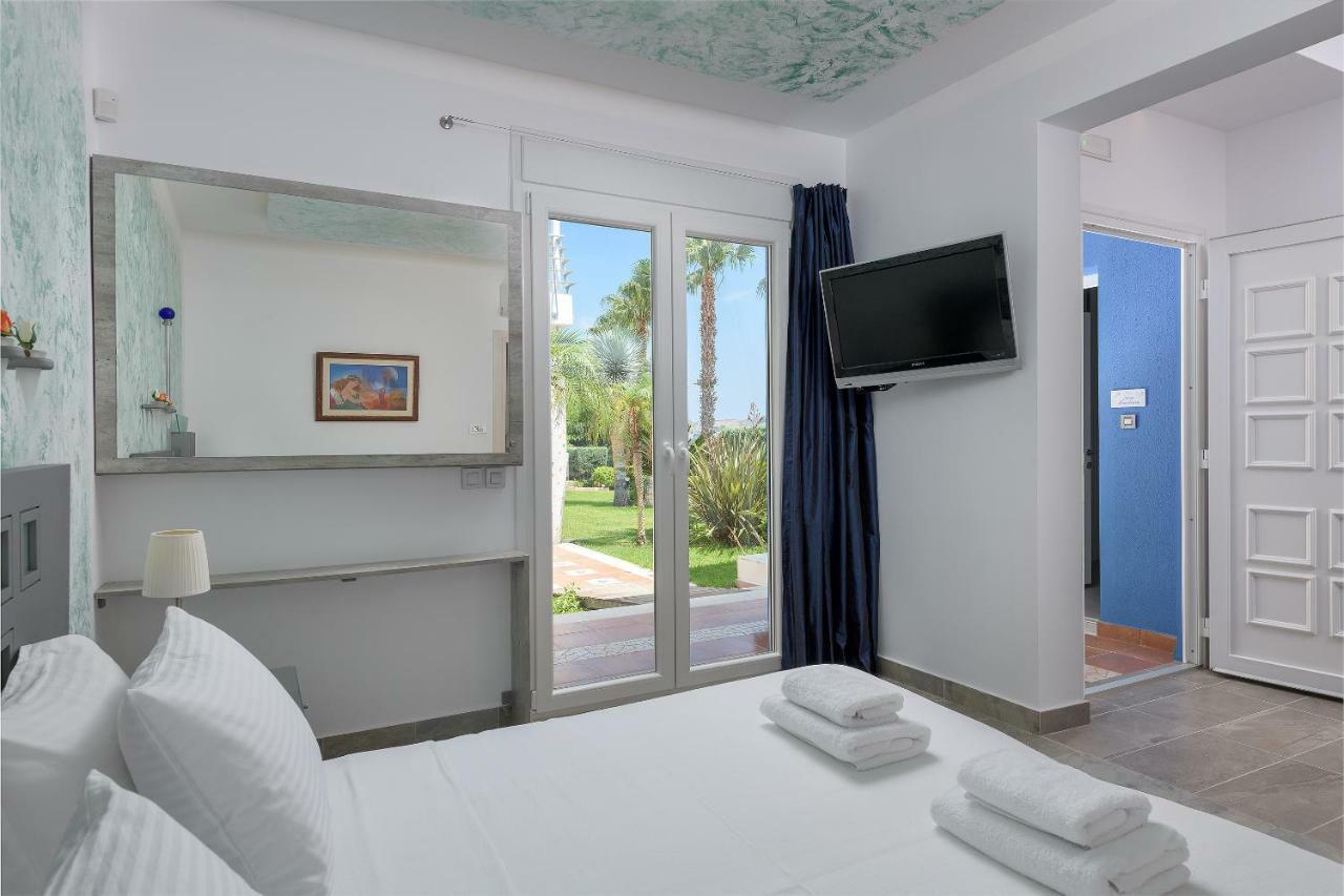Grande Dame Villa Of Rhodes Asgourou ภายนอก รูปภาพ
